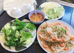 Bánh xèo tôm nhảy Bình Định